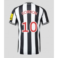 Camisa de Futebol Newcastle United Anthony Gordon #10 Equipamento Principal 2023-24 Manga Curta